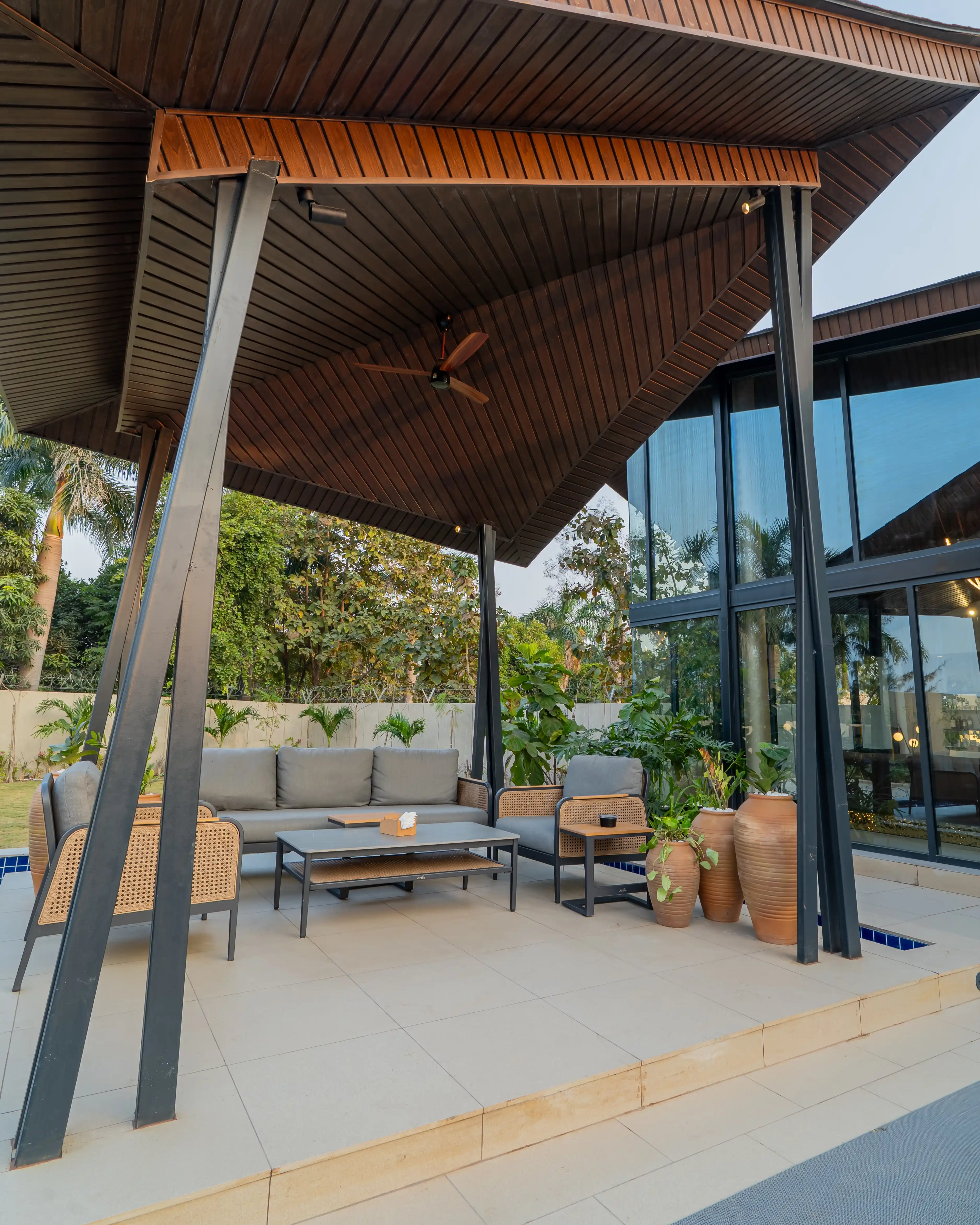 Villa Anant - Slide 4